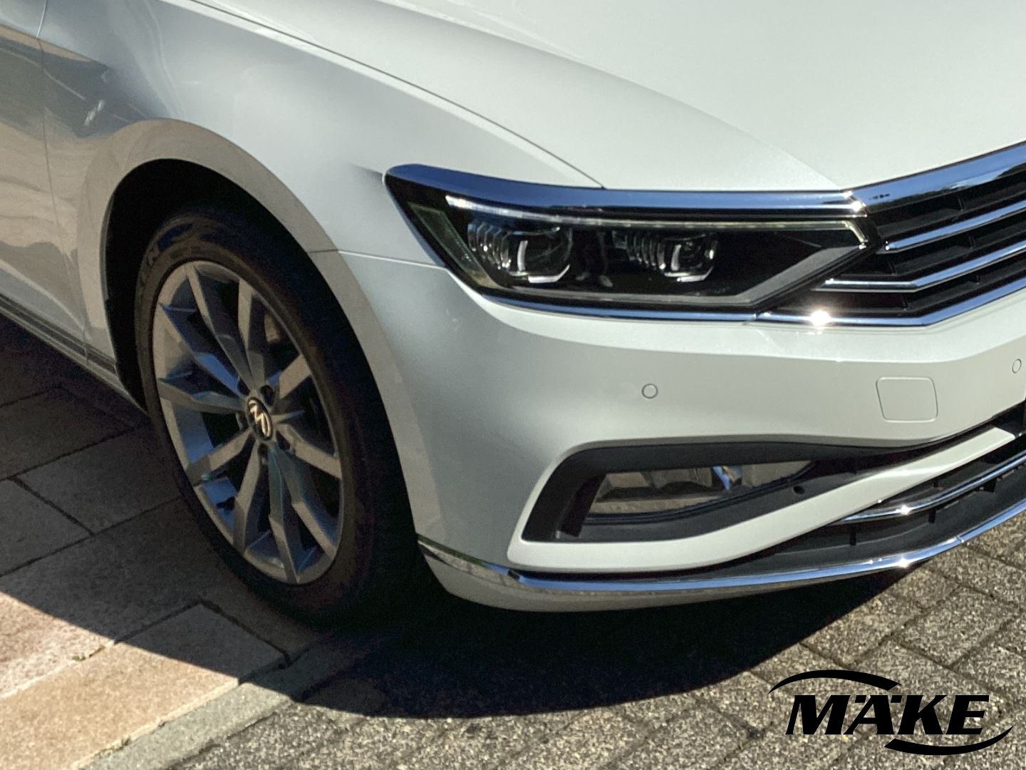 Passat Elegance 2.0 TDI DSG 4motion AHK STDHZG R