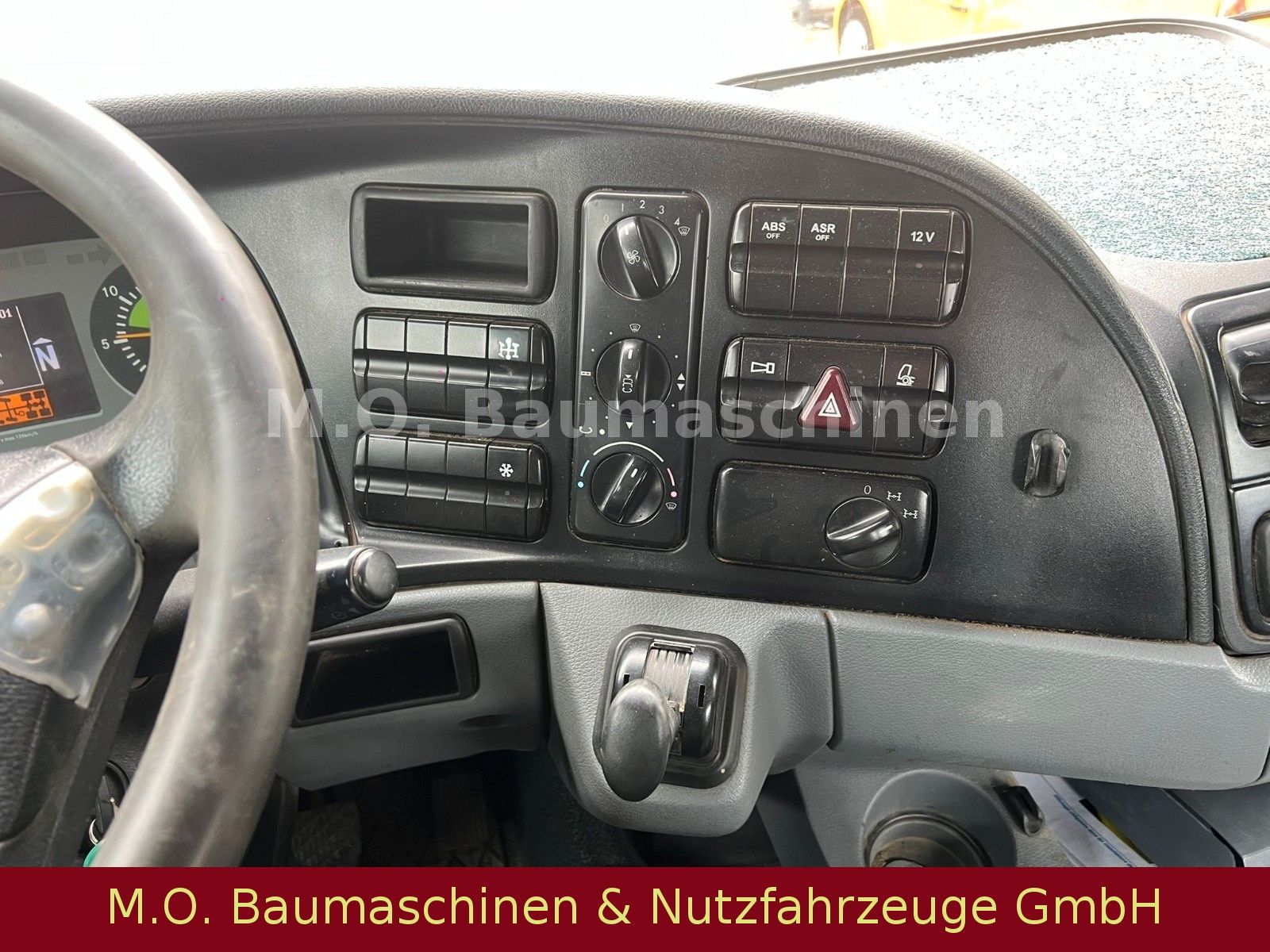Fahrzeugabbildung Mercedes-Benz Mercedes Actros 3241 / 8x4 / Euro 4/