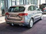 Mercedes-Benz B 220 4M Progressive Anhängevorrichtung Kamera - : Allradantrieb, Van