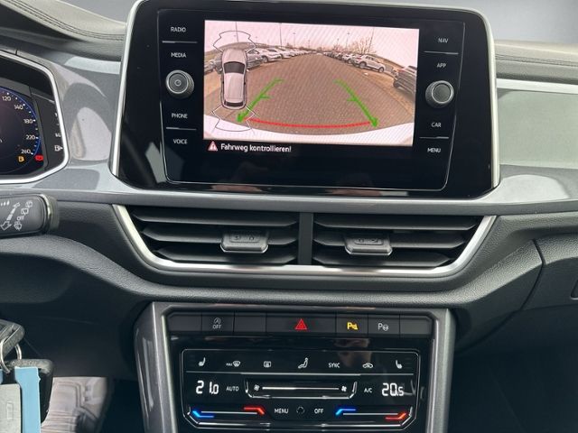 T-Roc 2.0 TDI DSG STYLE AHK+RFK+IQ.LIGHT+ACC+SHZ