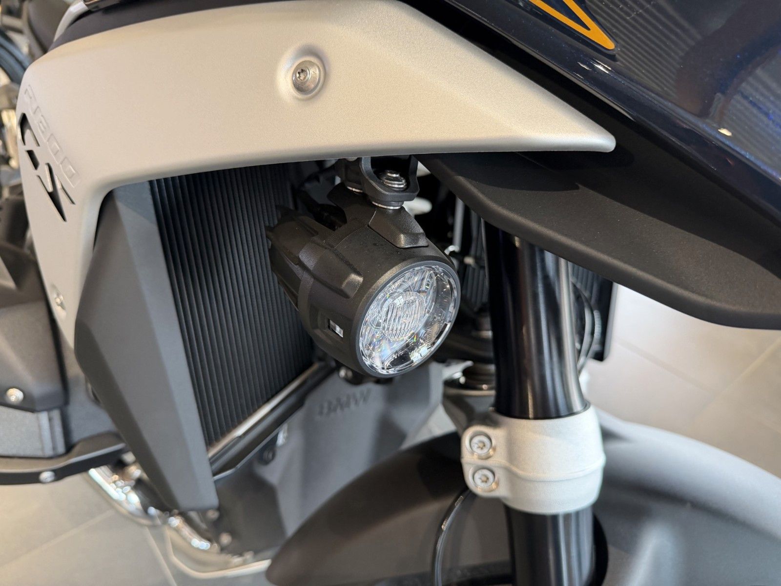 Fahrzeugabbildung BMW R 1300 GS ASA Option 719 Voll.