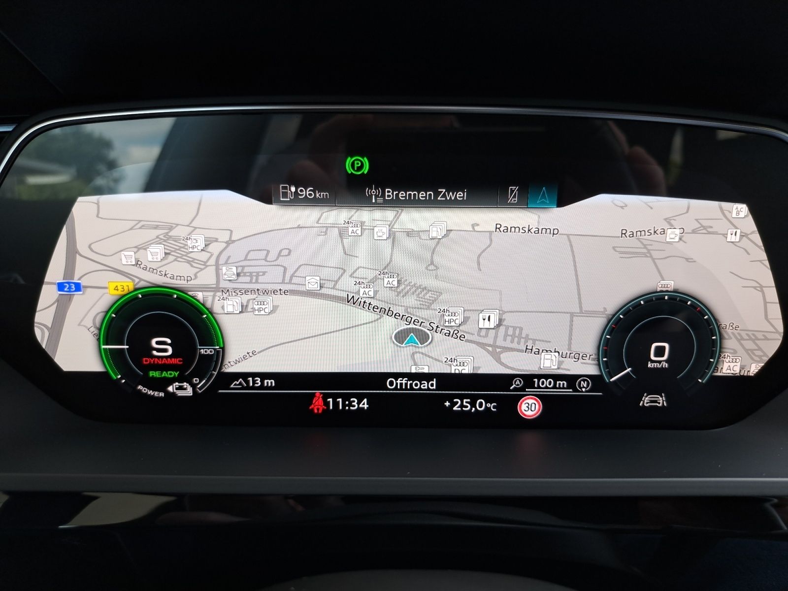 Audi Q8 e-tron - Bild 20