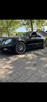 Mercedes-Benz Mercedes Benz E350 Avantgarde Facelift - gebrauchte Mercedes-Benz E 350 aus dem Jahr 2008