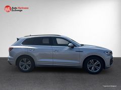 VW Touareg 3.0 TDI R-Line 4M Navi Fahrass Ahk Luft VW Touareg 3.0 TDI R-Line 4M Navi Fahrass Ahk Luft