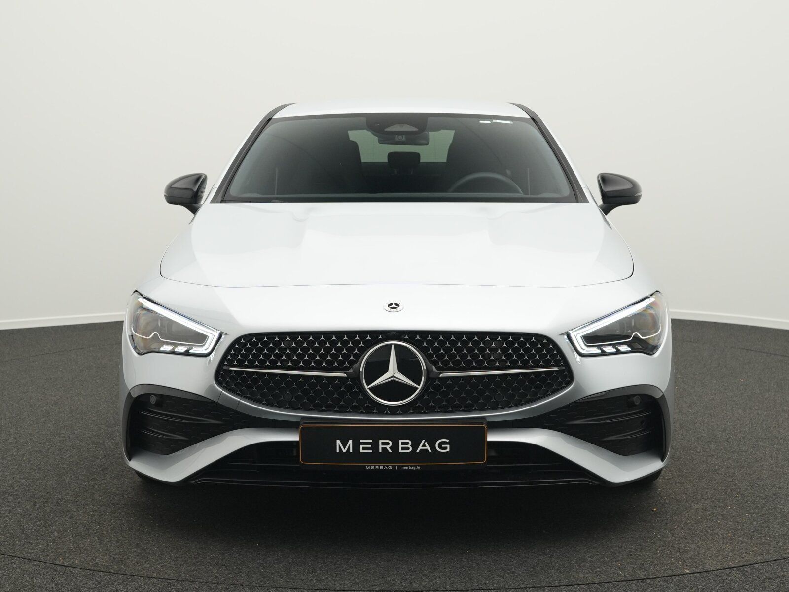 Mercedes-Benz CLA 200 AMG-Line Cpe Multi+Kamera+Night+19" imagem 2