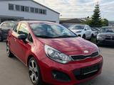 Kia Rio Spirit*NEU*TÜV*1.4*109PS*Tempomat*6gang* - gebrauchte Kia Rio aus dem Jahr 2013