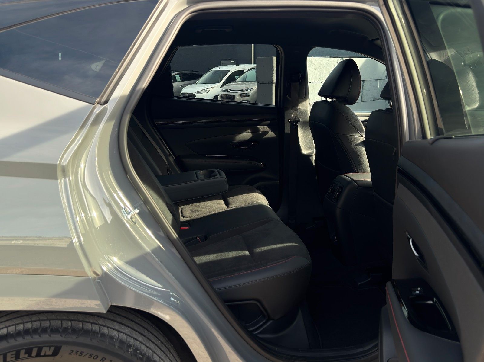 Fahrzeugabbildung Hyundai Tucson 1.6 T-GDI N-Line PHEV 4WD KRELL ACC CAM