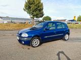 Renault Clio Initiale 1.6 Automatik Initiale - Renault Clio: Initial