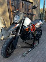 KTM 990 SMR  - KTM 990 SM