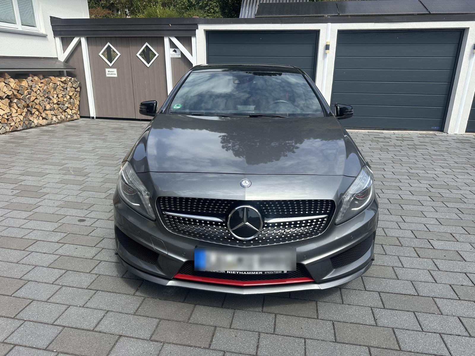 Mercedes-Benz A 250 Sport | Panorama | Service NEU | TÜV NEU