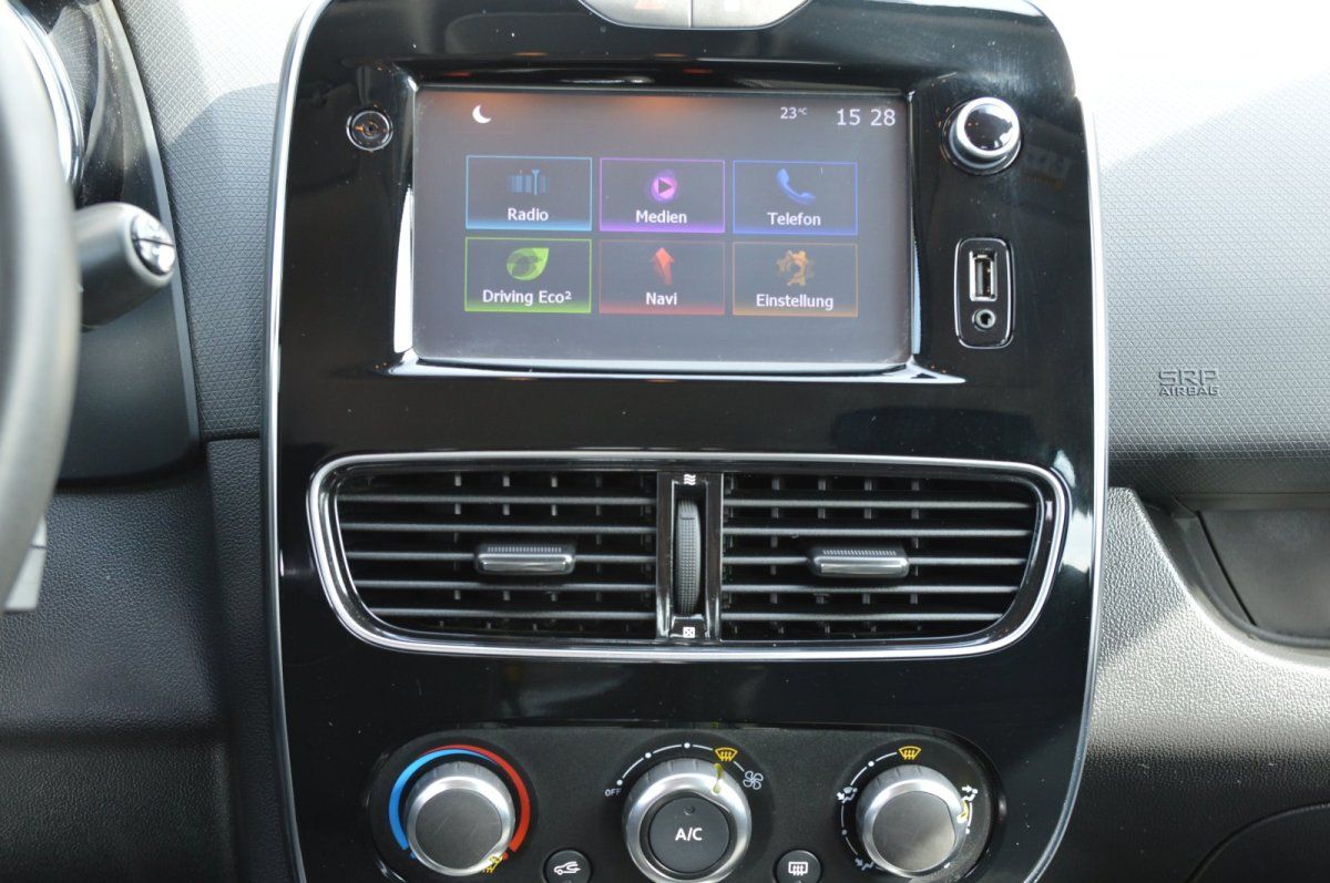 Fahrzeugabbildung Renault Clio IV Ganzjahresreifen Limited