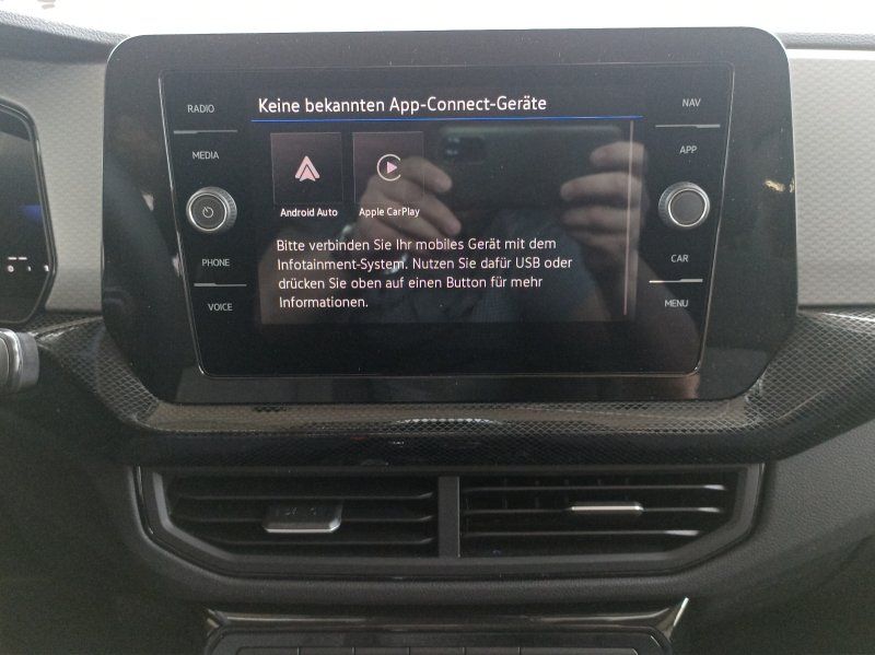 Fahrzeugabbildung Volkswagen T-Cross 1.0 TSI DSG Life SMART-LINK+PDC+KAMERA+W