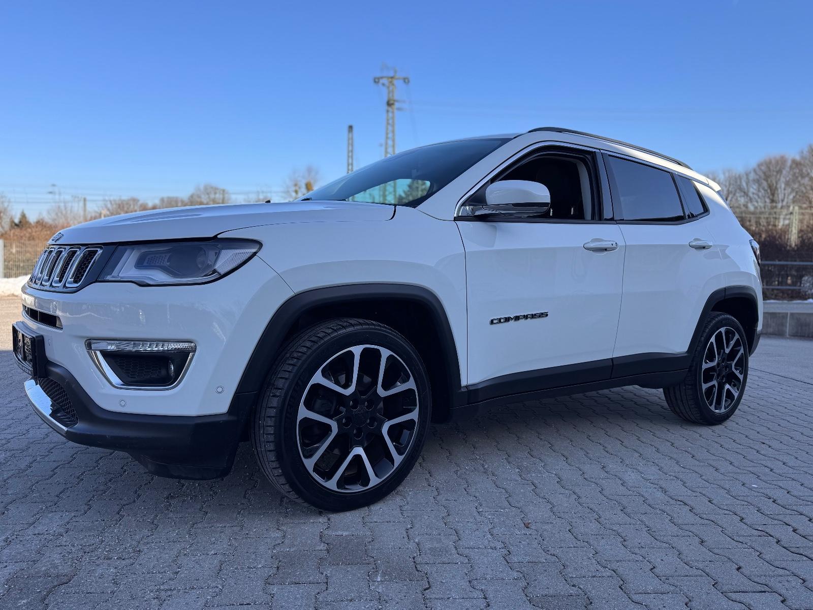Jeep Compass Limited FWD LEDER NAVI Automatik