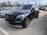 Mercedes-Benz ML 63 AMG Scheckheft & Vollausstattung designo