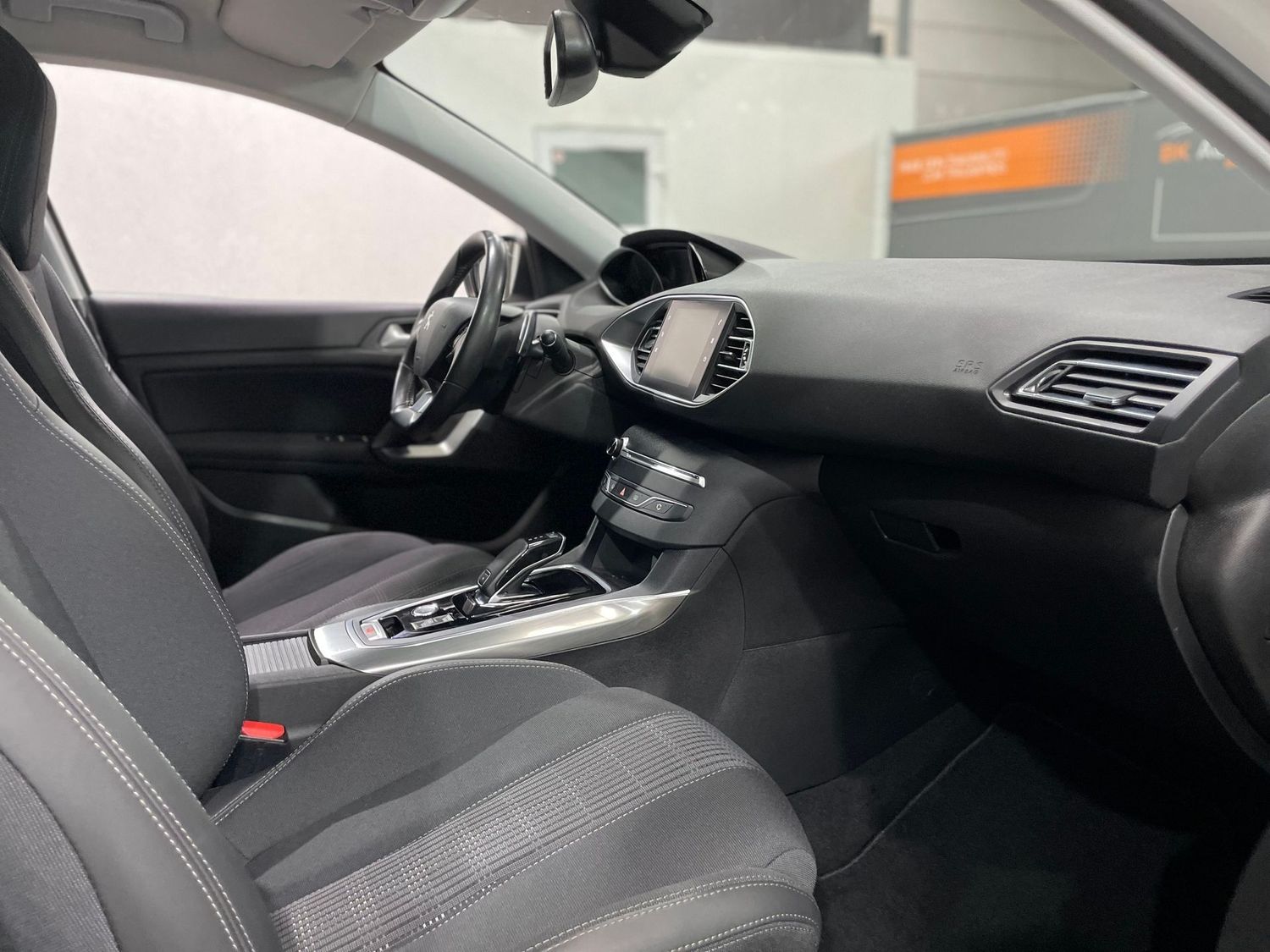 Fahrzeugabbildung Peugeot 308 Allure Sport #Tempomat#Navi#Shz#PDC