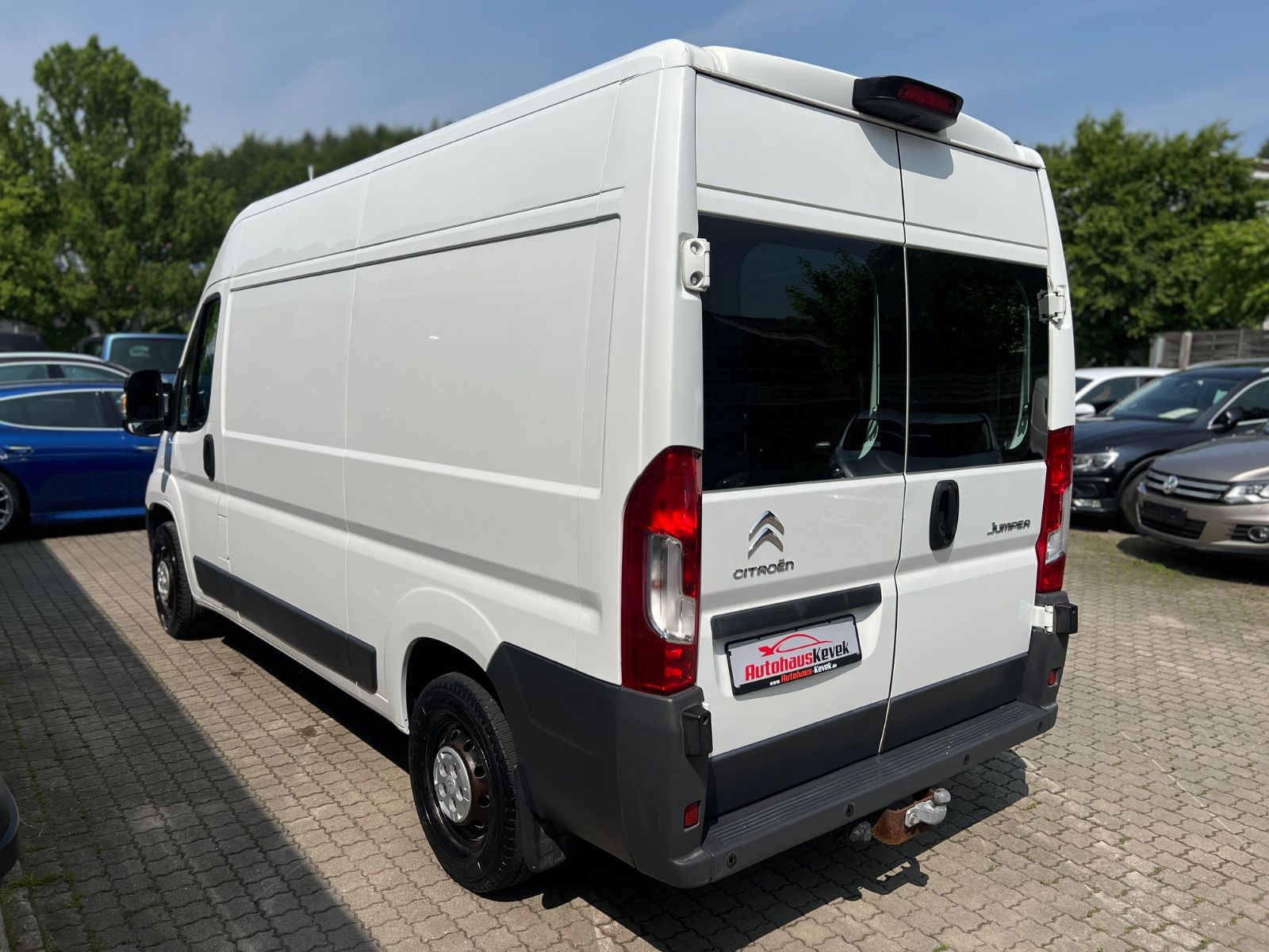Fahrzeugabbildung Citroën Jumper Grossraumkasten 35 L2H2 Profi HDi 150|AHK