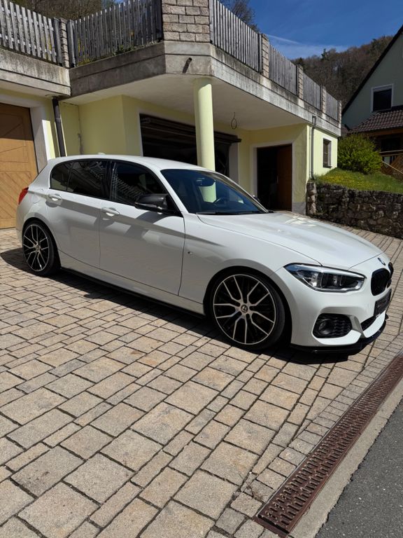 Image of BMW 120