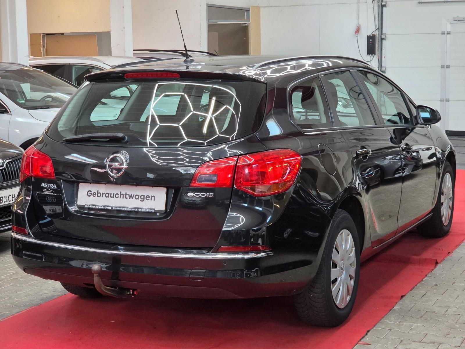 Opel Astra 2015 — двигун 1.598 cm³, 110 HP (81kW)