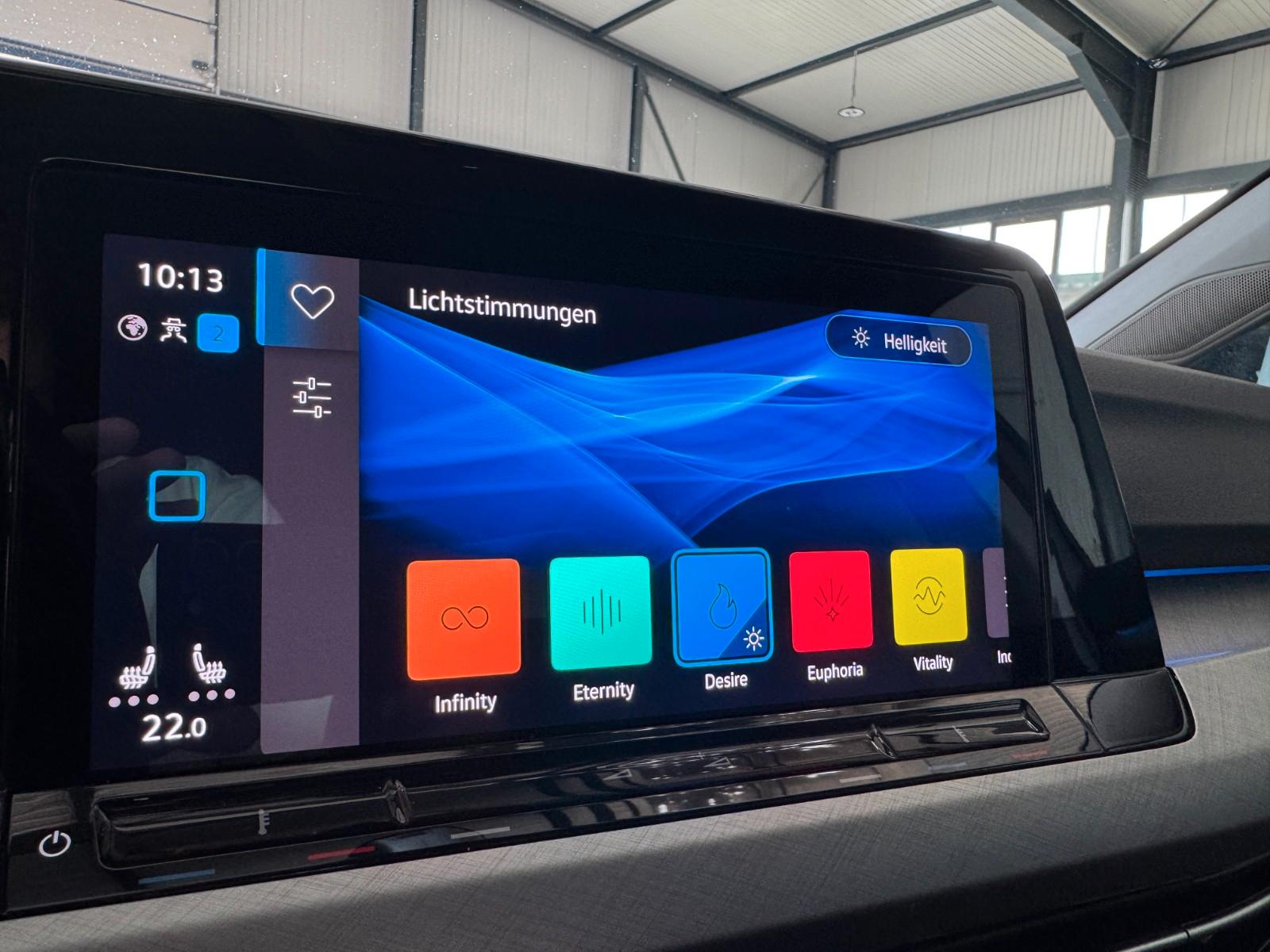 Volkswagen Golf VIII Variant Life DSG APPLE SHZ ACC, миниатюра 17