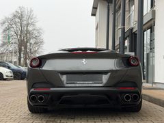 FERRARI Portofino / ADAPTIVE HEADLIGHTS / MAGNERIDE FERRARI Portofino / ADAPTIVE HEADLIGHTS / MAGNERIDE