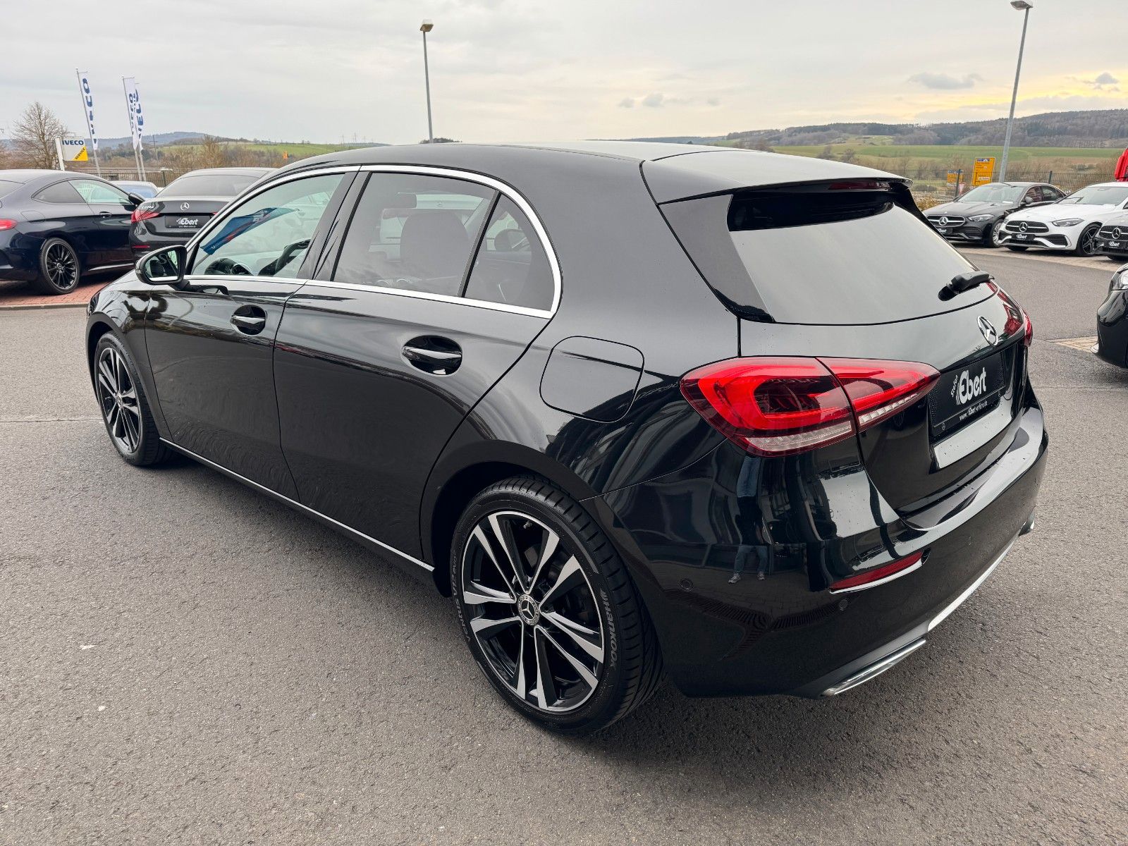 Fahrzeugabbildung Mercedes-Benz A 180 Progressive MBUX+LED+Ambiente+Carplay
