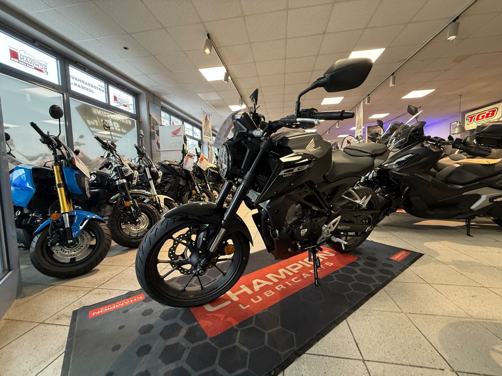 CB 125 R (Aktionspreis)