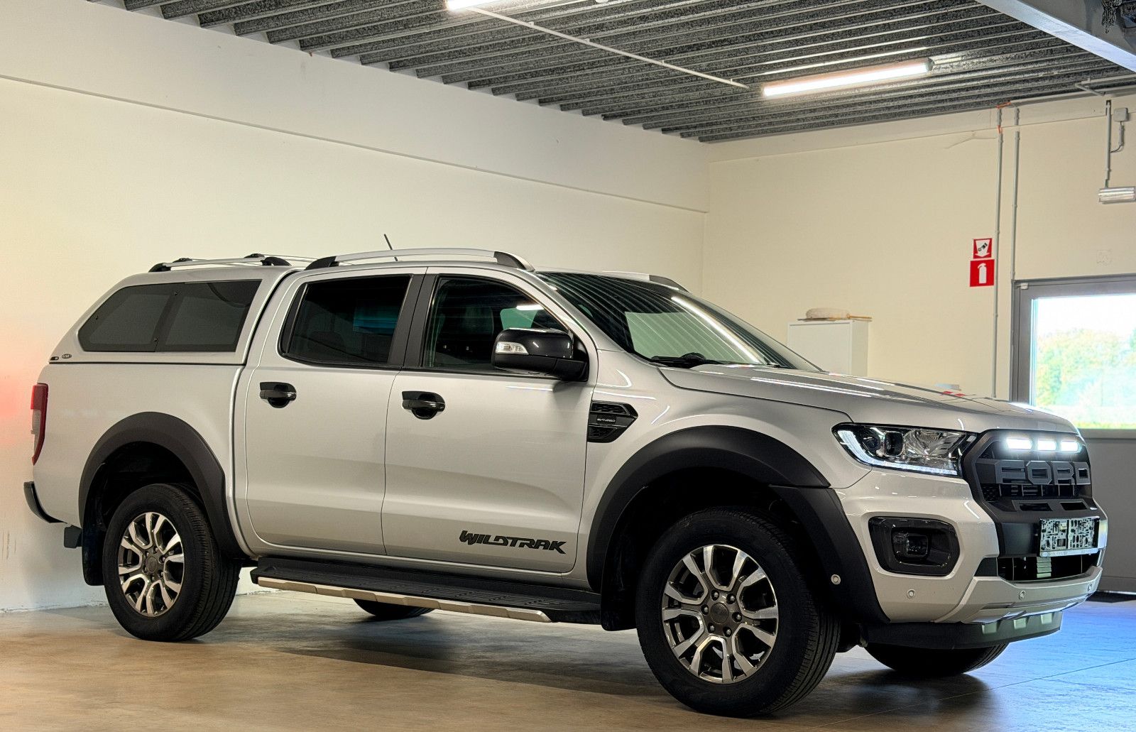 Ford Ranger Wildtrak Doppelkabine 4x4 imagem 3