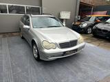 Mercedes-Benz C 180 C -Klasse AUTOMATIK-ALLWETTERREIFEN - Mercedes-Benz C-Class: All