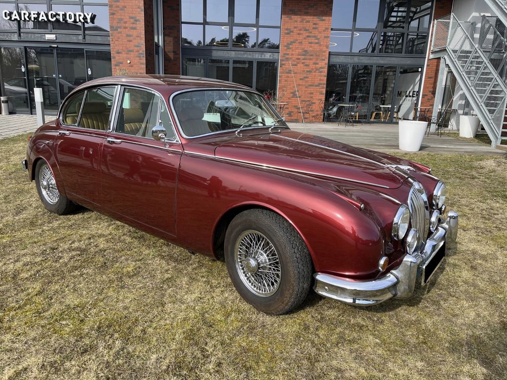 Jaguar MK II