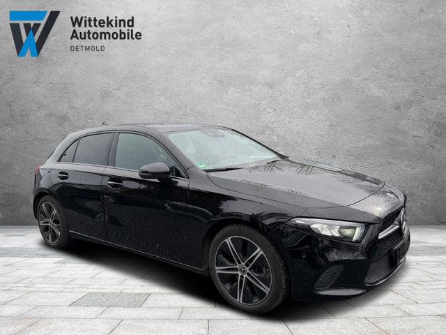 MERCEDES-BENZ A 200 A A 200*Navi/Kamera/LED*