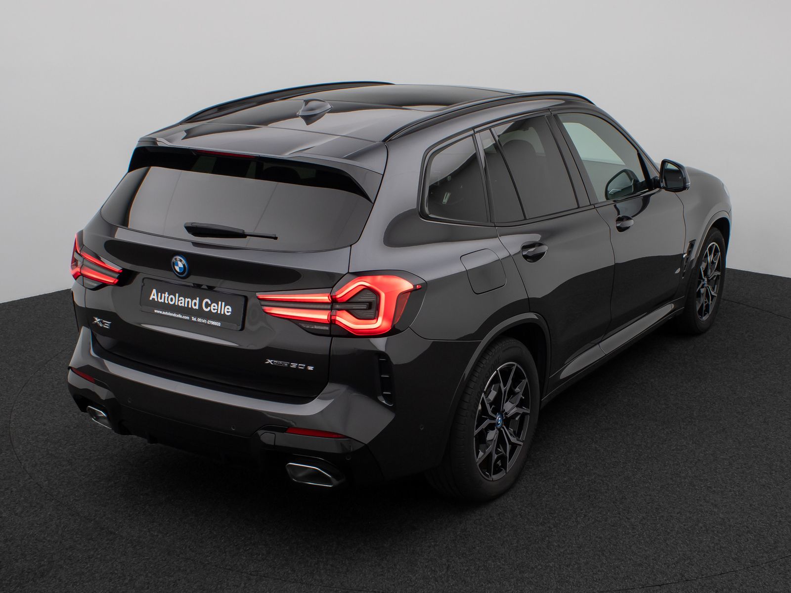 Fahrzeugabbildung BMW X3 xD30e M Sport Panorama Laser 360°HUD Komfort