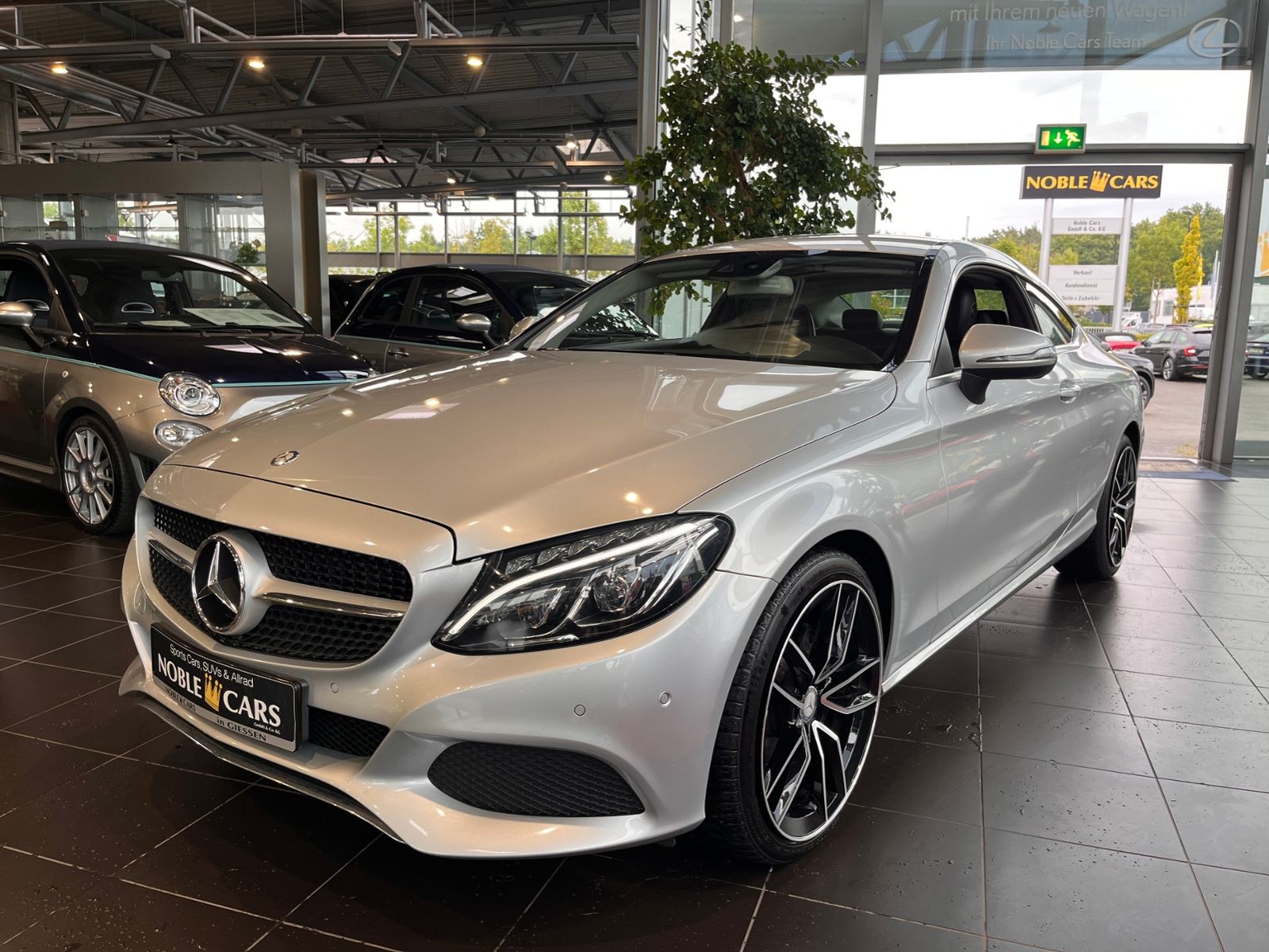 Fahrzeugabbildung Mercedes-Benz C -Klasse Coupe 180 KLIMA LED NAVI ALU