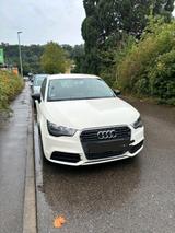 Audi A1  Attraction  1.2 TFSI  86PS - Audi A1: 86 Ps