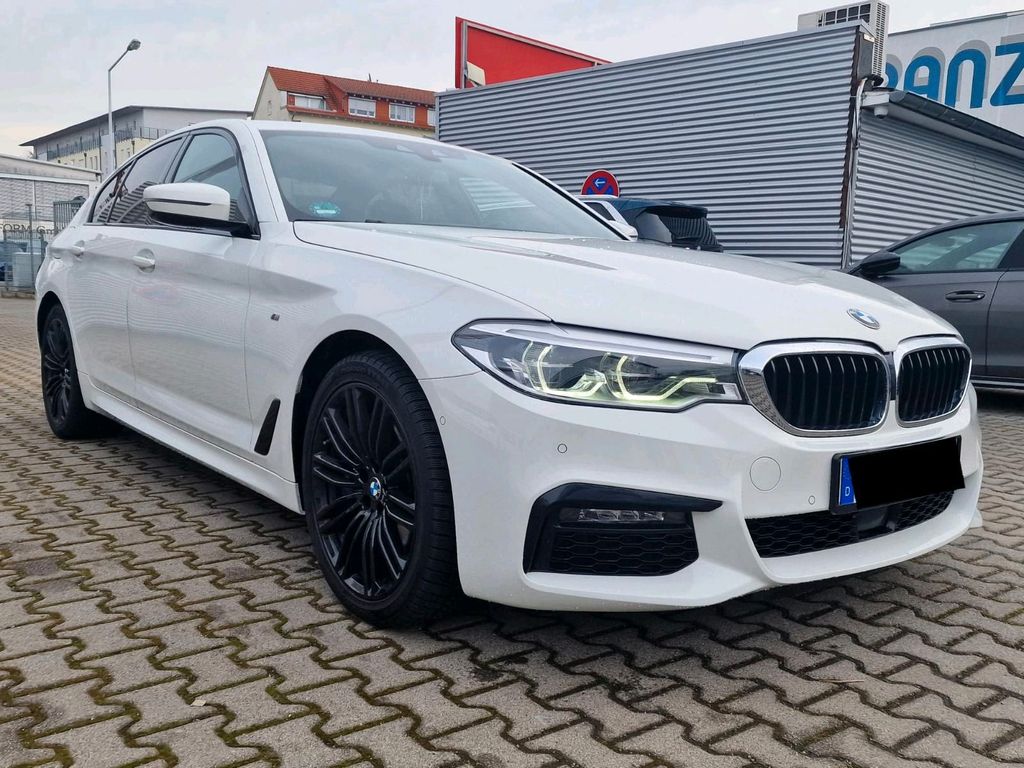 Image of BMW 540