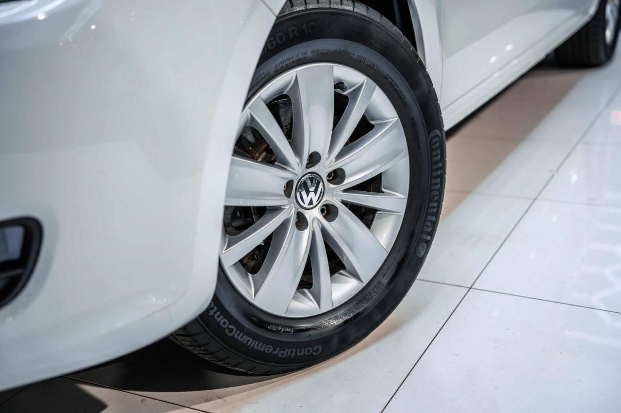Volkswagen Sharan 2.0 TDI NAVI Bi-Xenon 7-SITZER PDC Klima