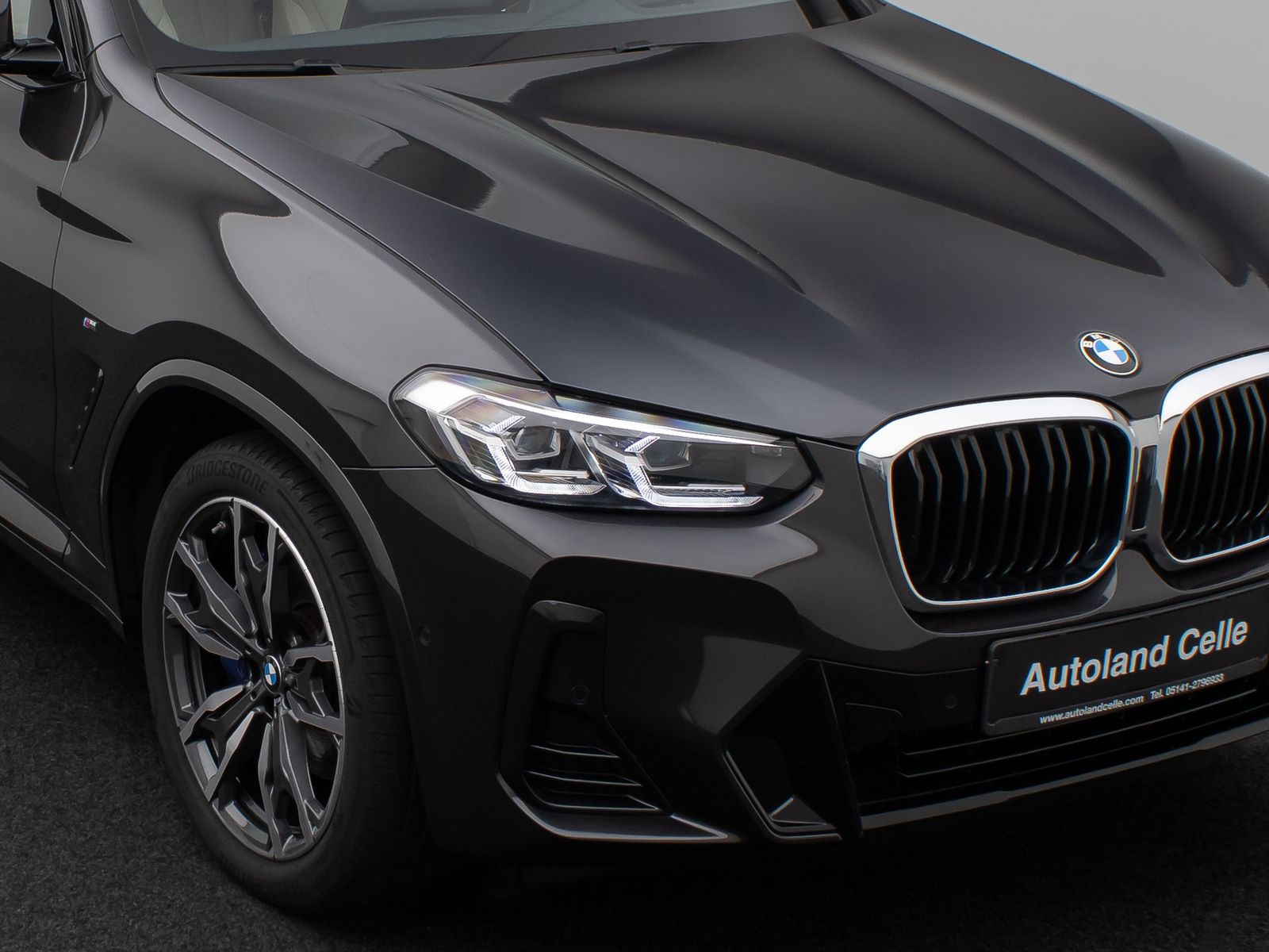 Fahrzeugabbildung BMW X3 M40i  Panorama Kamera HUD DAB H/K Komfort 20"
