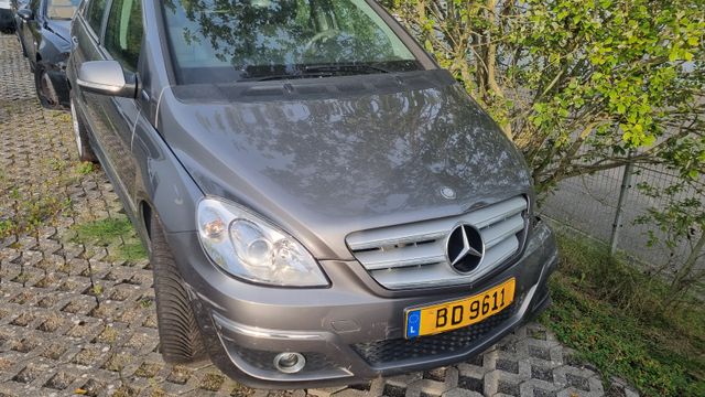 Mercedes-Benz B 180 BlueEFFICIENCY   PRIX FIXE