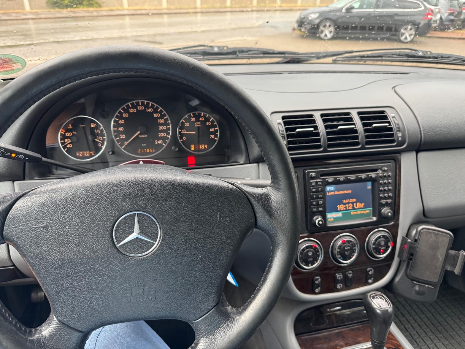 Mercedes-Benz ML 350 Final Edition