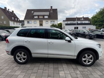 Volkswagen Touareg - 4