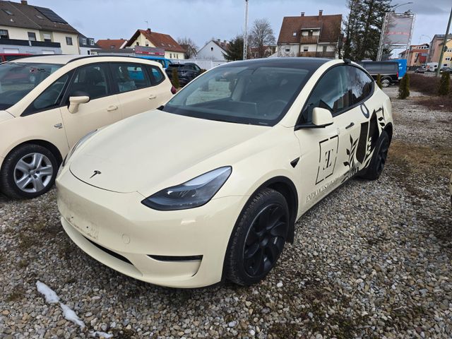 Tesla Model Y Hinterradantrieb RWD