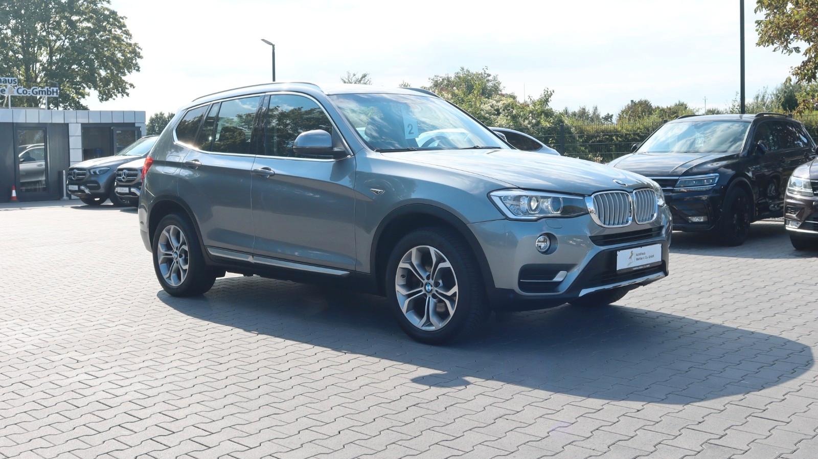 BMW X3 xDrive 20d X-LINE Pano Leder AHK Kamera Xenon