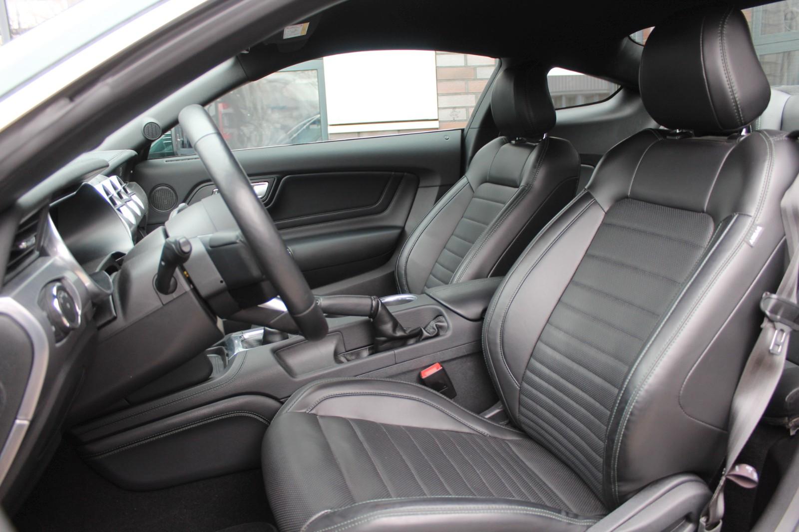 Ford Mustang Bullitt Fastback, 5.0L. - Unfallfrei