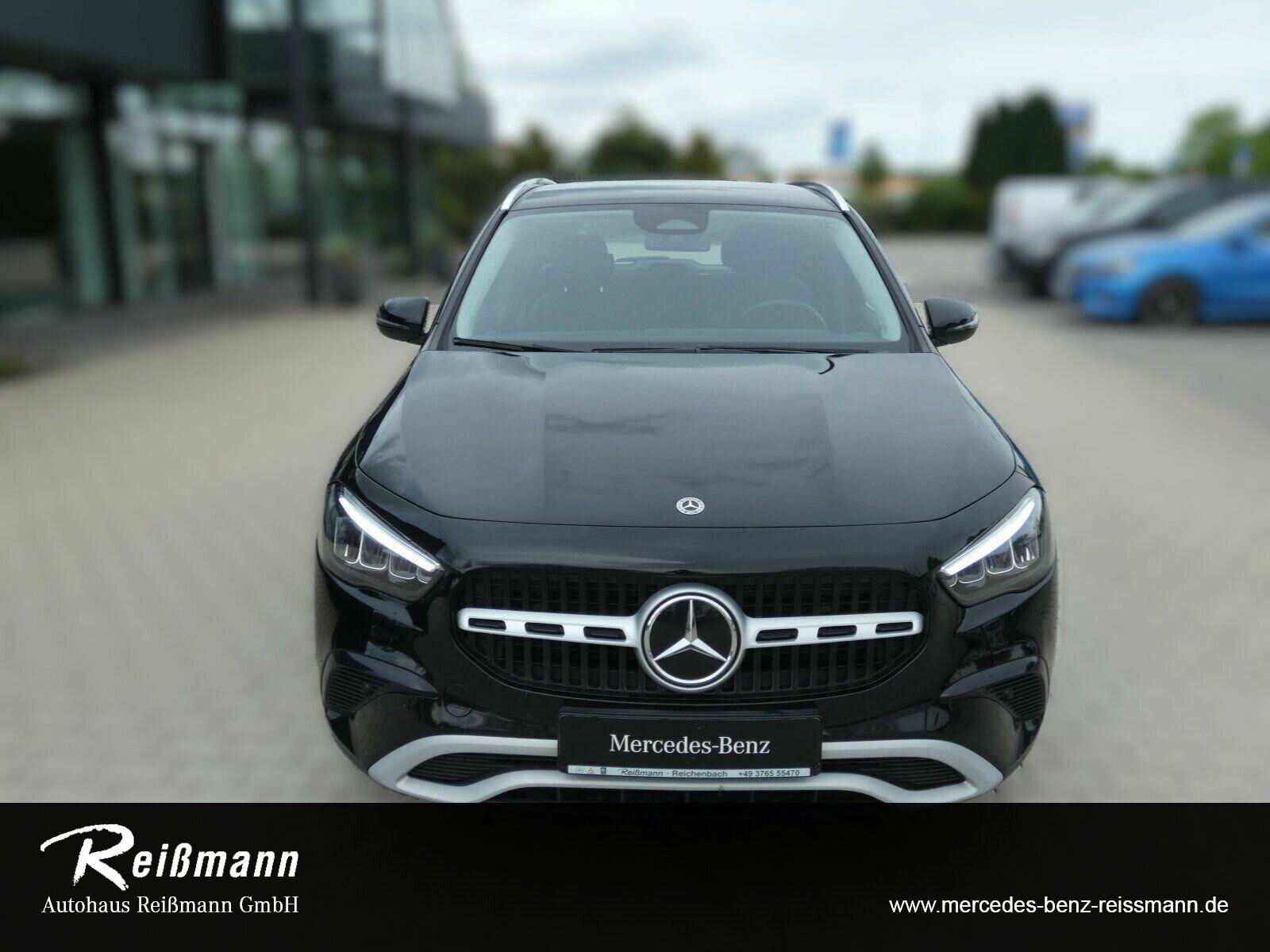 Mercedes-Benz GLA 180 Navi/Autom./Klima/LED/Park-Assist.