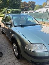 Volkswagen VW Passat Automatik. - Volkswagen Passat aus 2002