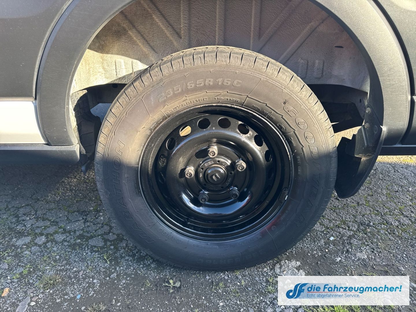 Fahrzeugabbildung Ford Transit Kasten 350 L3 Trend AHK DAB SHZ *EXPORT