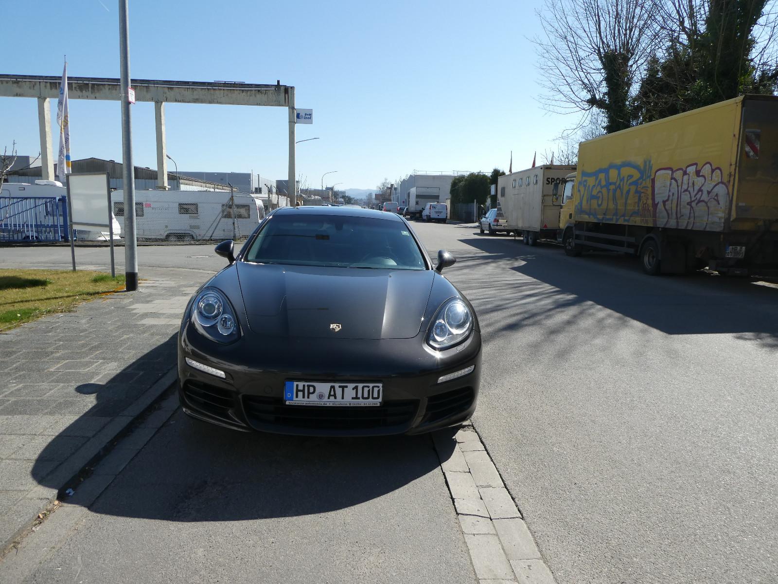Porsche Panamera Diesel LEDER NAVI KLIMAAUTOMATIK