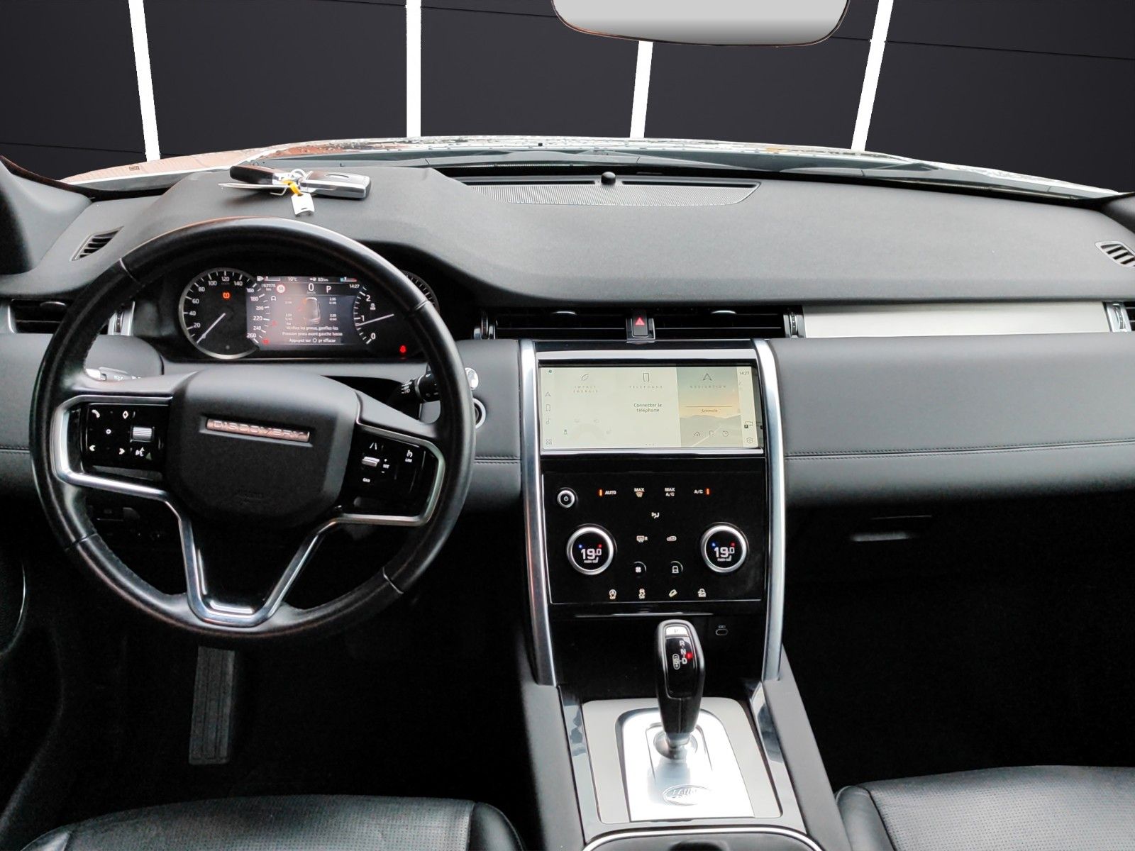 Fahrzeugabbildung Land Rover Discovery Sport P250 *AWD*S*Pano*Apple*LED*