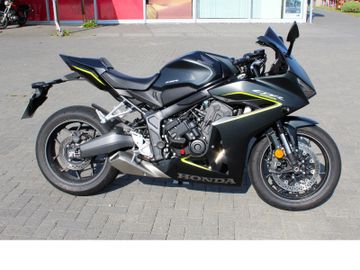 Honda CBR650R e-Clutch