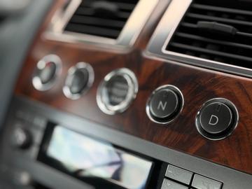 2005 Aston Martin DB9 缩略图 25