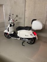 Vespa GTS Super 300  - VESPA GTS SUPER